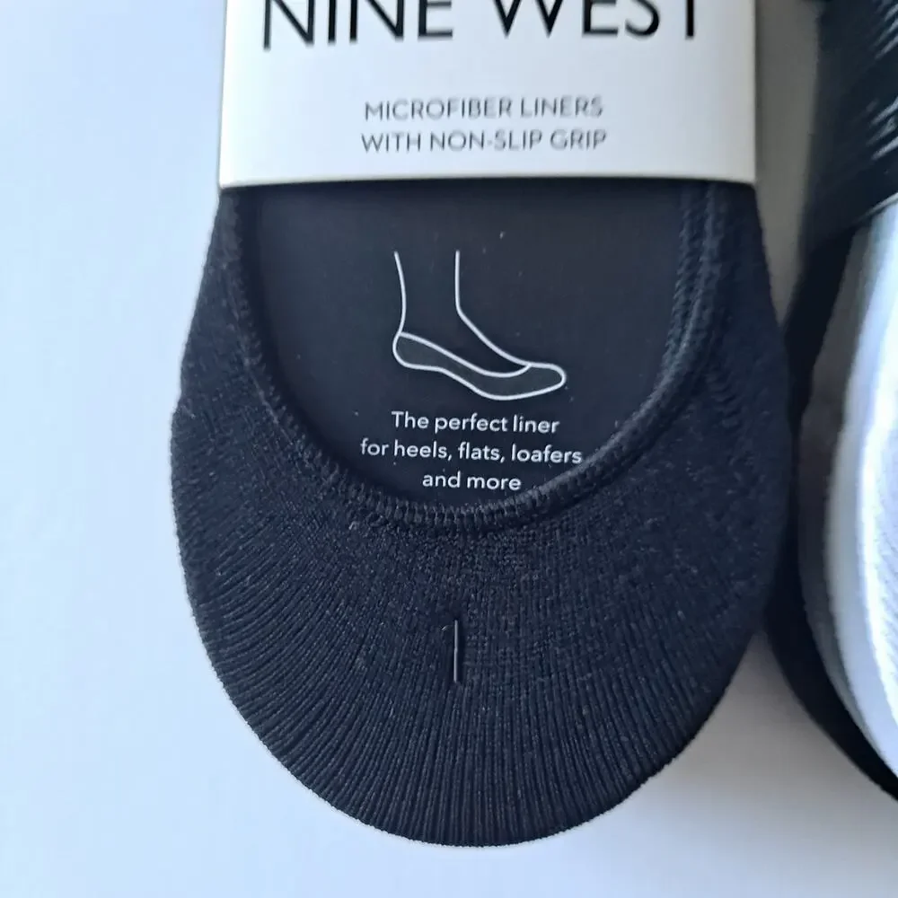 NWT Nine West 20 Pairs Non-Slip Grip No Show Socks Black White Womens Size 5-10